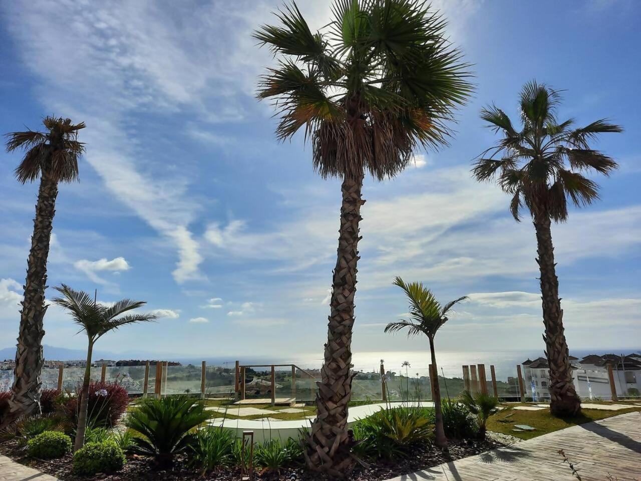 דירות מנילבה Atico Familiar Vistas Al Mar מראה חיצוני תמונה