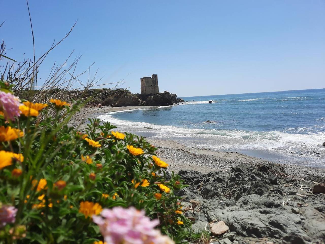 דירות מנילבה Atico Familiar Vistas Al Mar מראה חיצוני תמונה